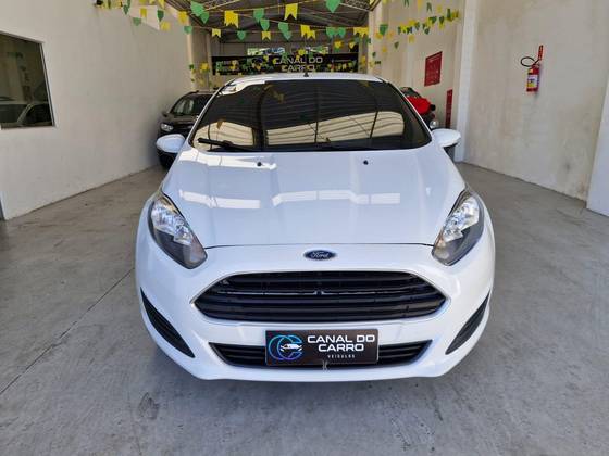FORD FIESTA 1.6 SE HATCH 16V FLEX 4P MANUAL FORD FIESTA 1.6 SE HATCH 16V FLEX 4P MANUAL